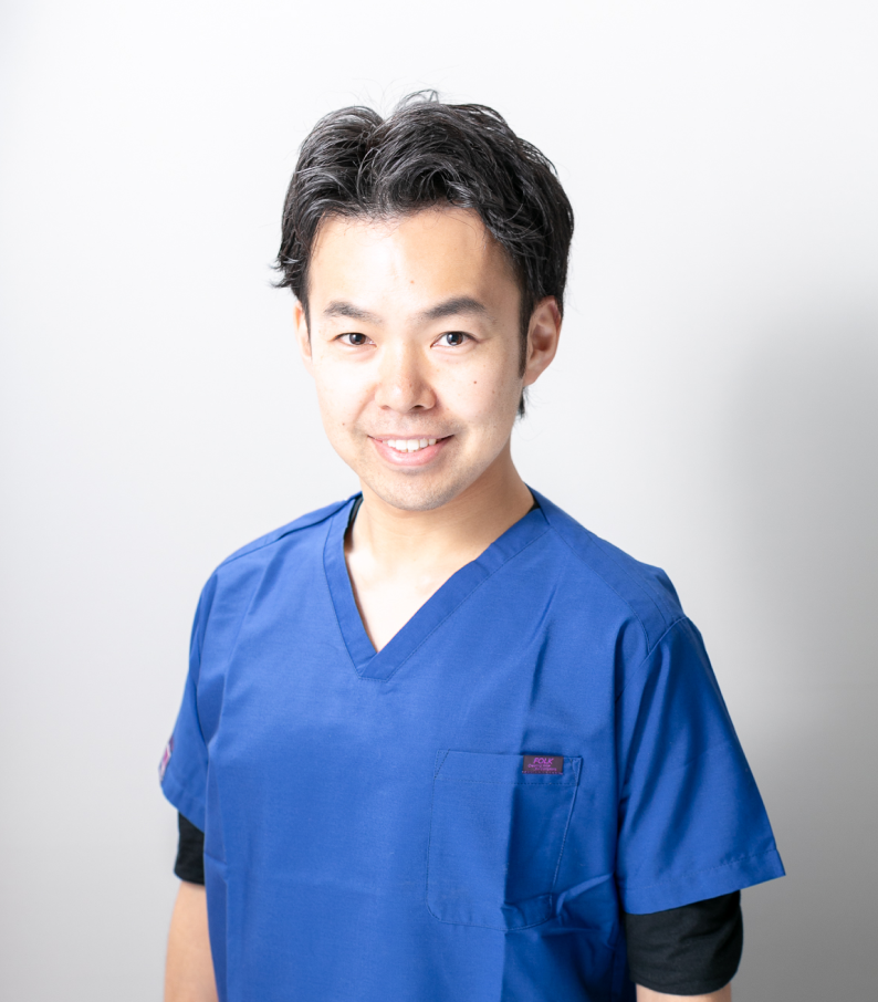 矯正医師　尾崎 桂三